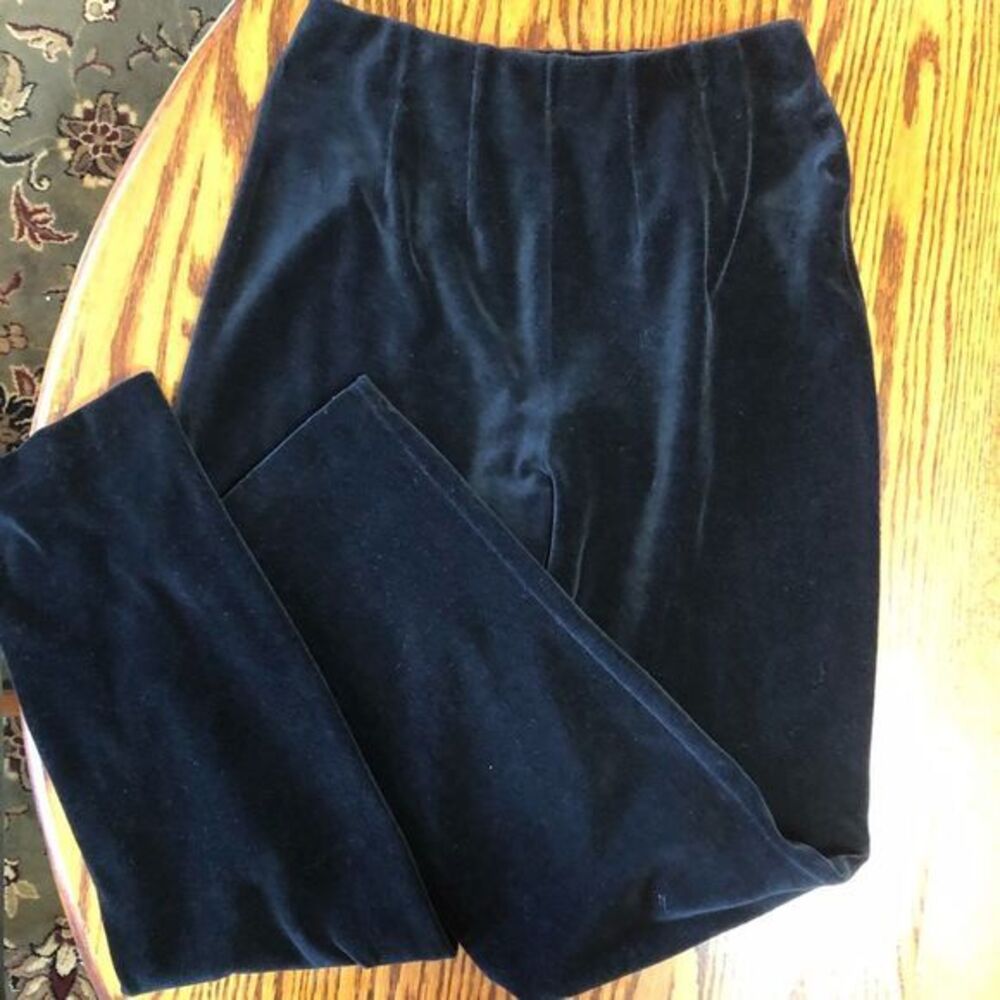 Lizsport size small black velour pants pleated in front elastic waist EUC